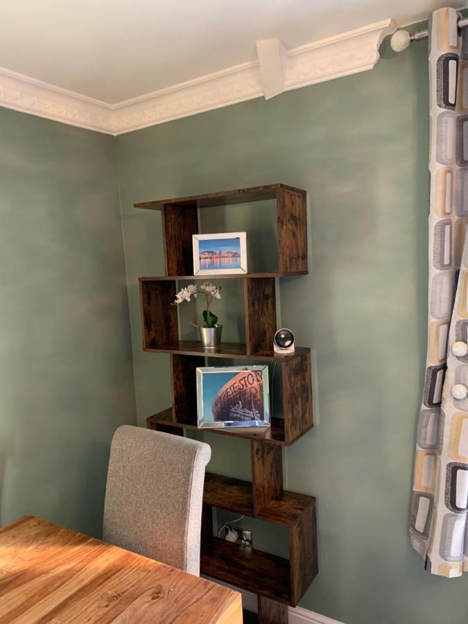 Stylish 2 Bed Penthouse In Trendy Pontcanna Cardiff Zewnętrze zdjęcie